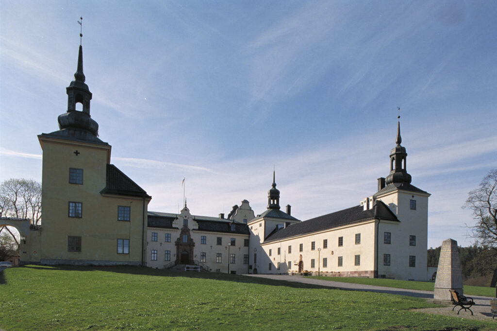 bild på ett slott i Tyresö